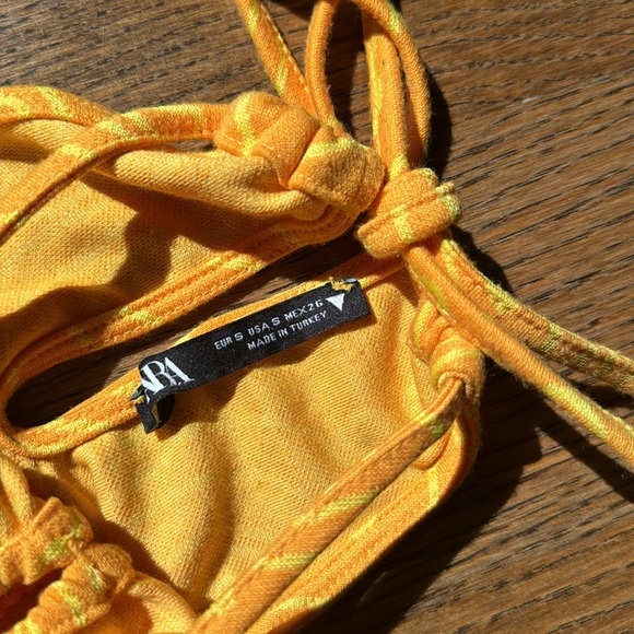 YELLOW ZARA CROP TOP - size small - Picture 2 of 3